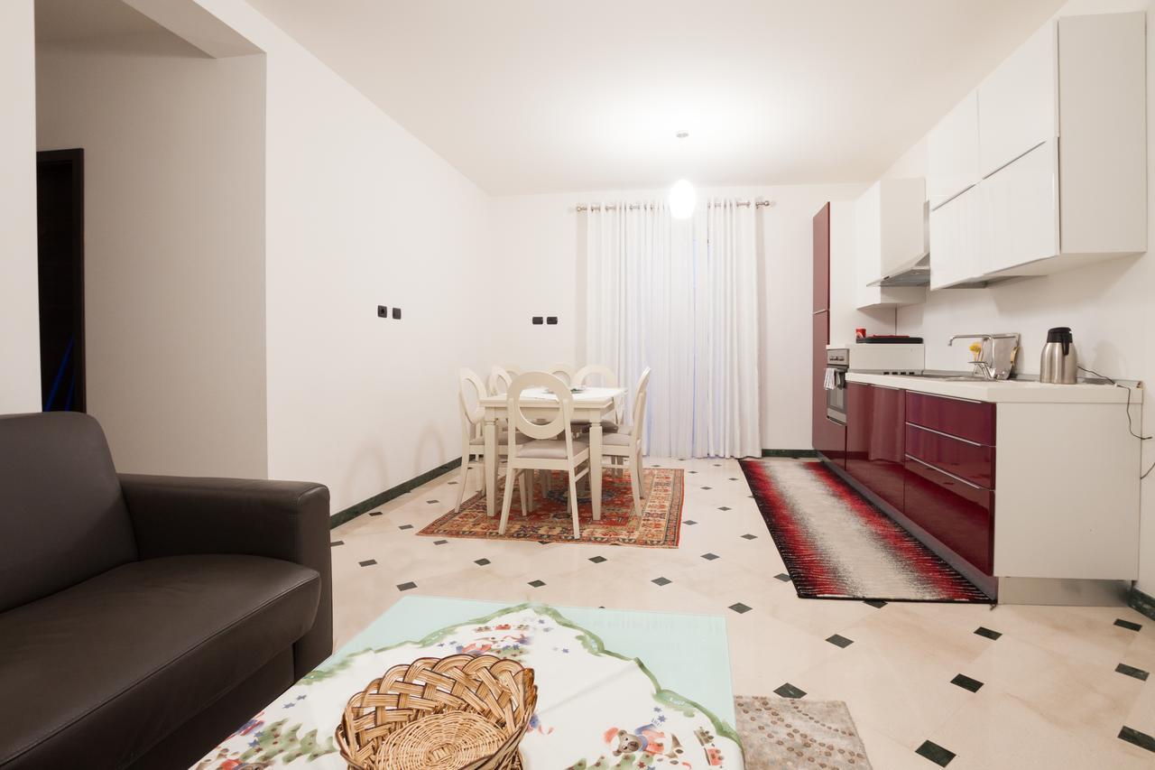 Pandora 3* Tirana