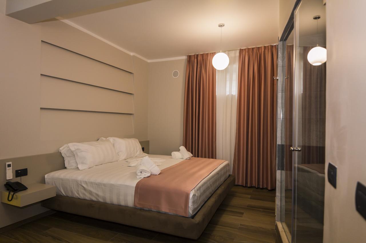 Pandora Hotel