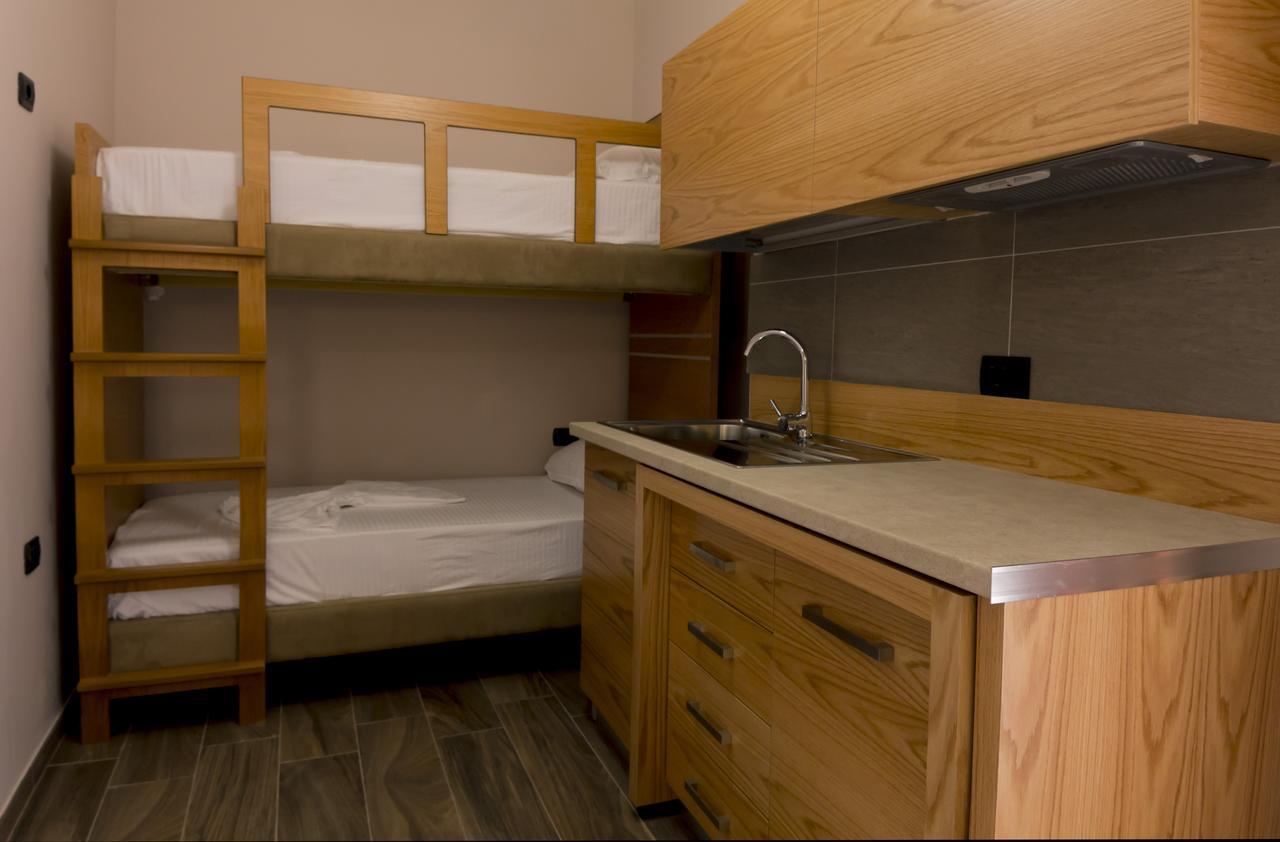 Pandora Hotel 3*