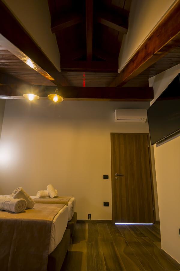 Pandora Hotel